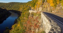 Upper Delaware Scenic Byway Upper Delaware Scenic Byway. Photo 169036503 © Brian Logan | Dreamstime.com